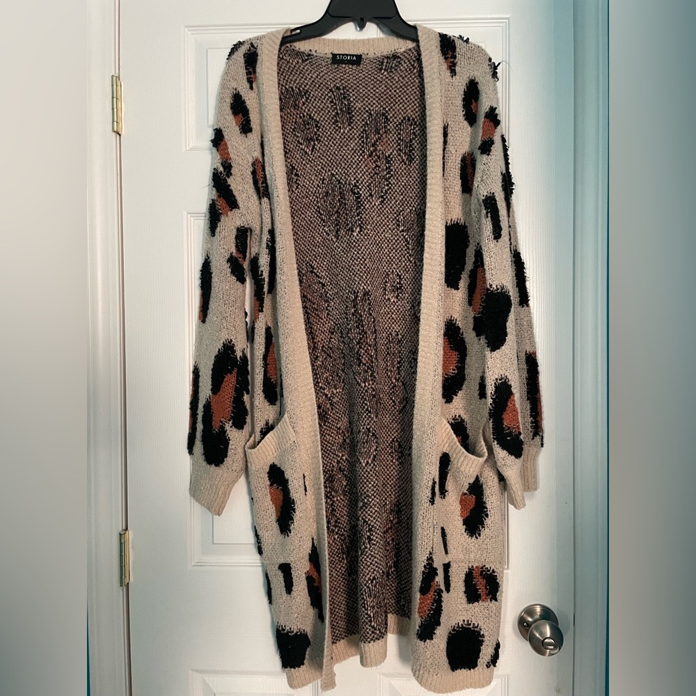 Storia Animal Print Cardigan in Black, Brown, and Cream